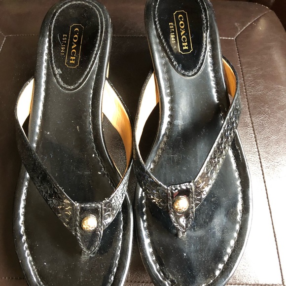 Coach women’s sandals - Picture 1 of 2